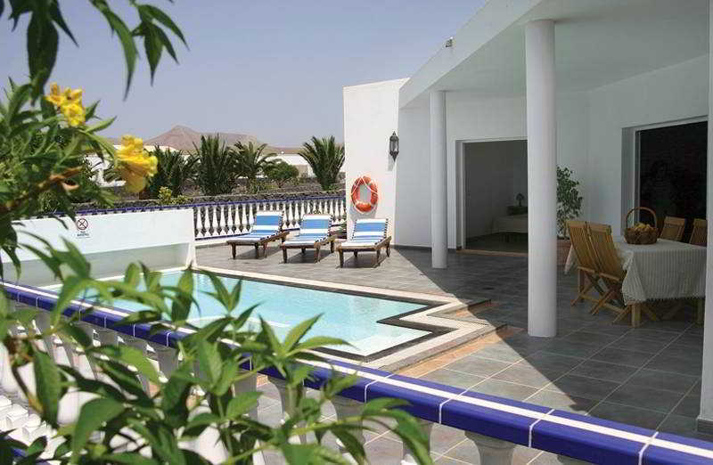 Villas Del Mar Vina Y Cabrera Пуэрто-Калеро Экстерьер фото